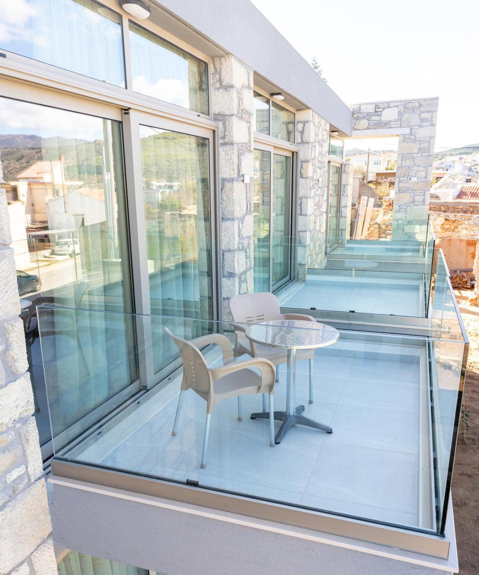 Achatis Apartments With Sea View Колимварион Экстерьер фото