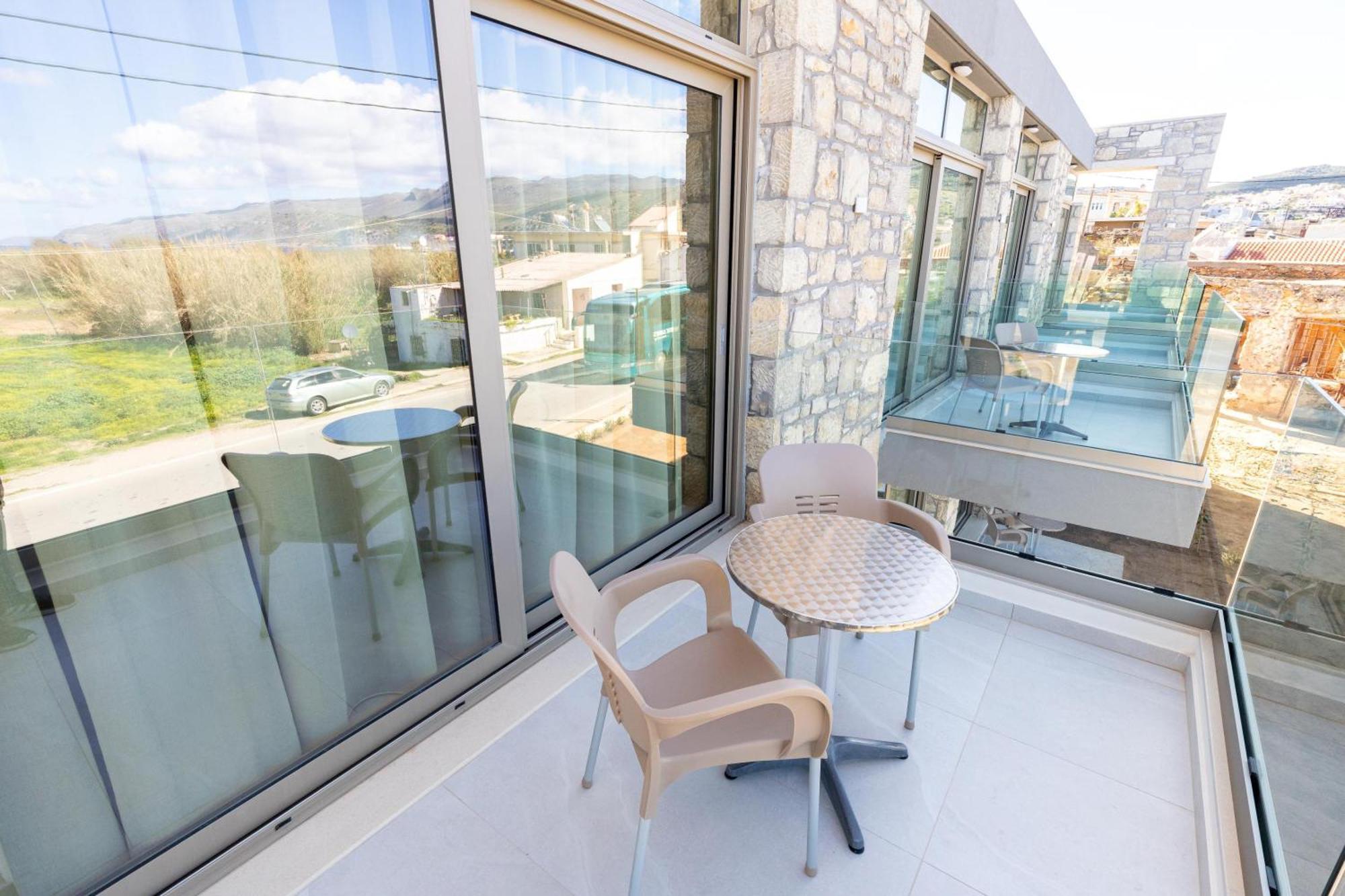 Achatis Apartments With Sea View Колимварион Экстерьер фото