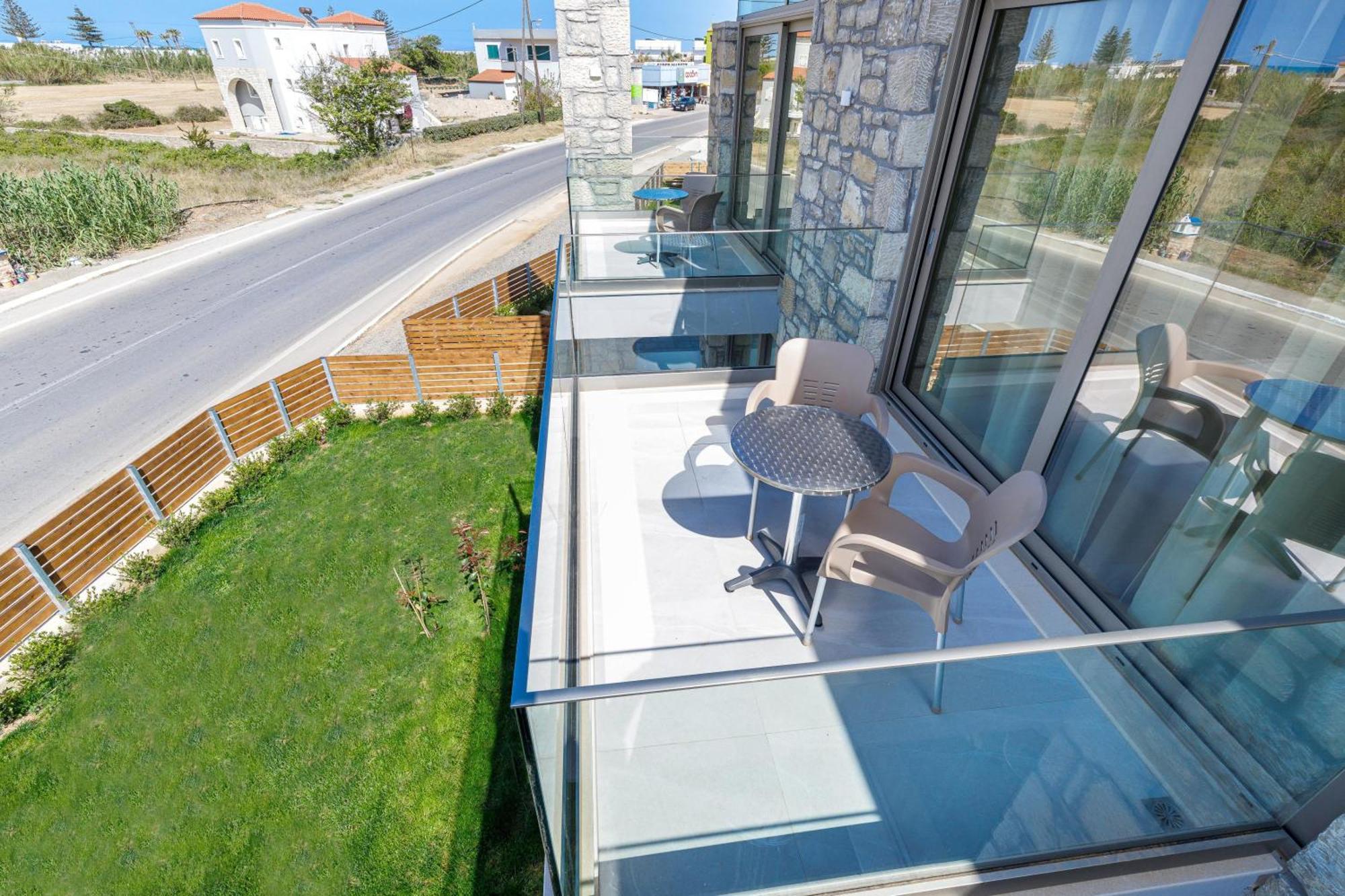 Achatis Apartments With Sea View Колимварион Экстерьер фото