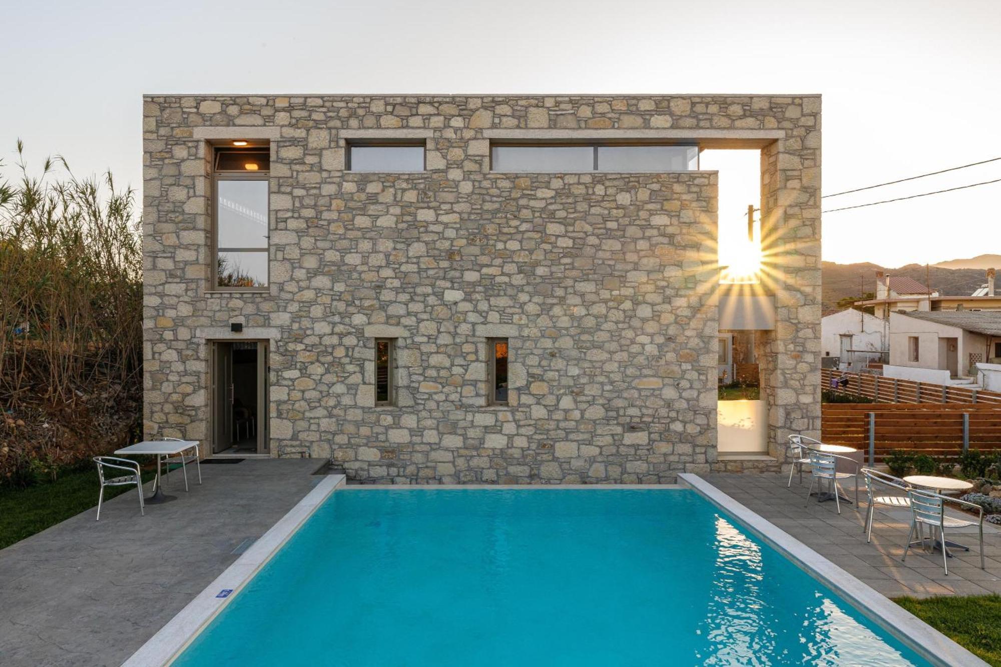 Achatis Apartments With Sea View Колимварион Экстерьер фото