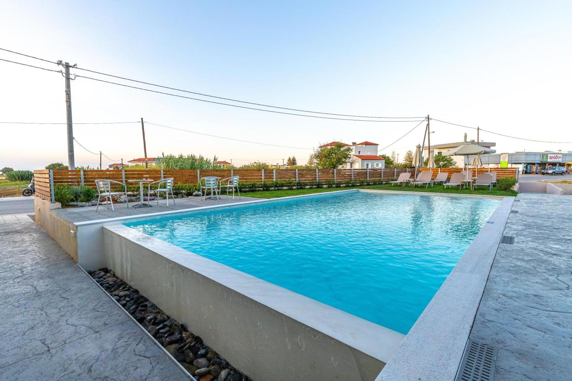 Achatis Apartments With Sea View Колимварион Экстерьер фото