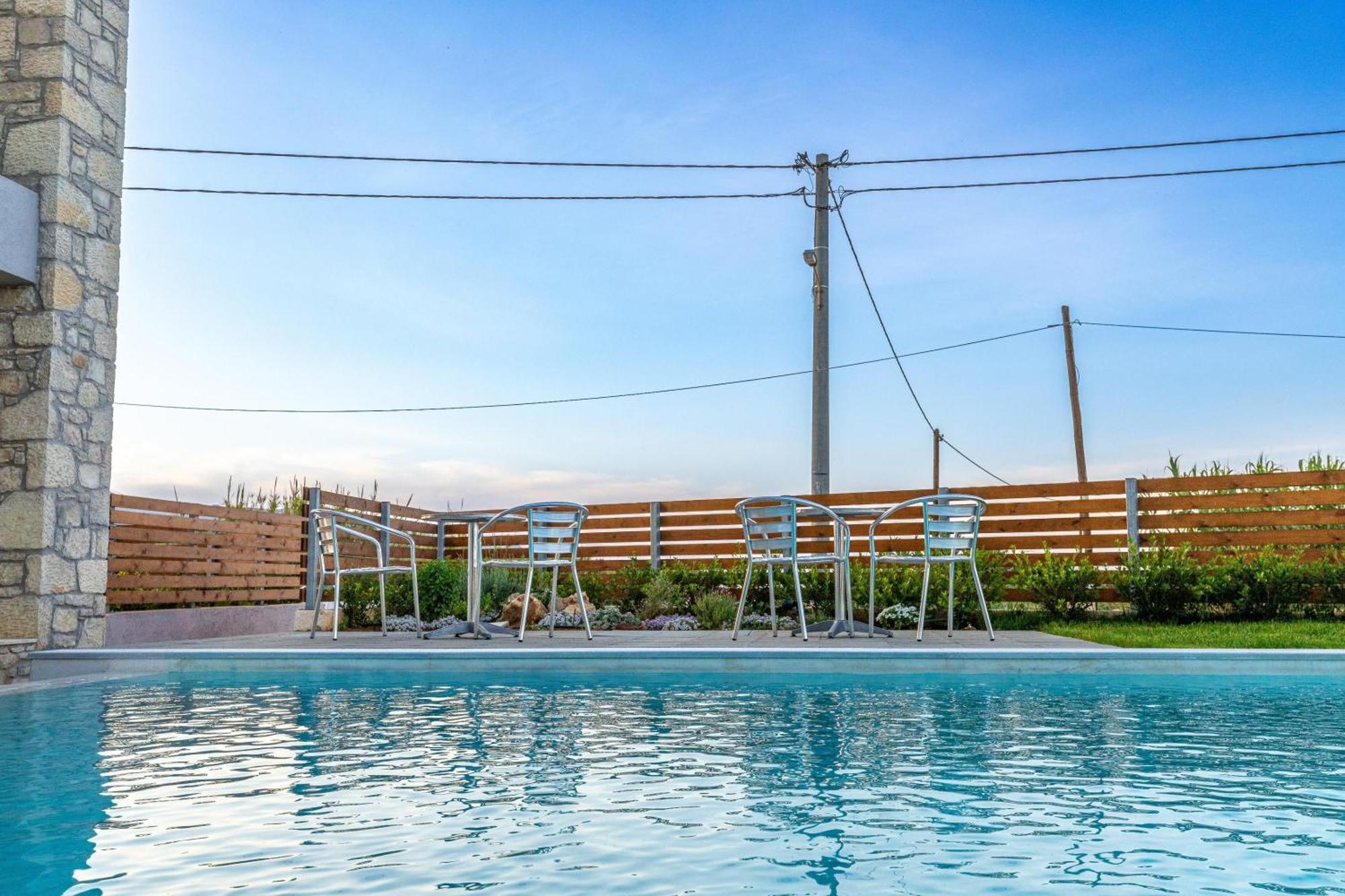 Achatis Apartments With Sea View Колимварион Экстерьер фото